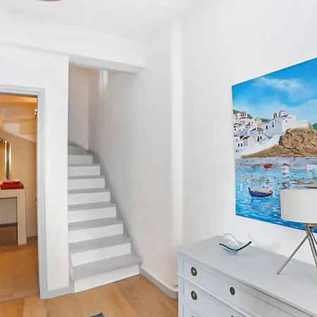 Blue - Framing The Islands Beauty Apartament *